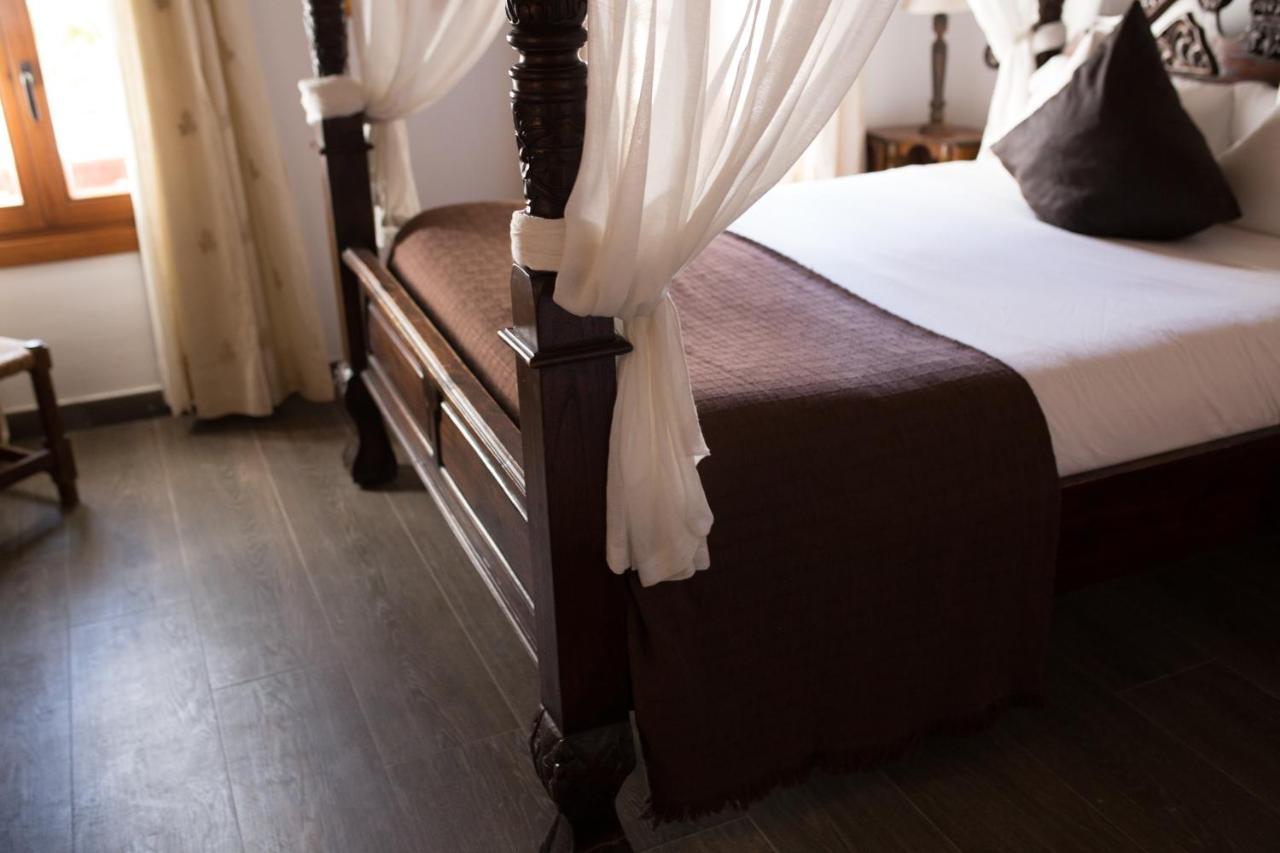 Hotel Abaco Альтеа Экстерьер фото